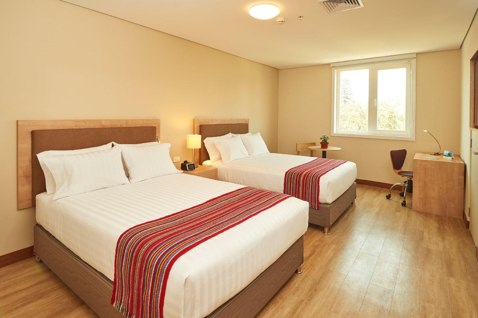 Hotel Estelar San Isidro Lima Bagian luar foto